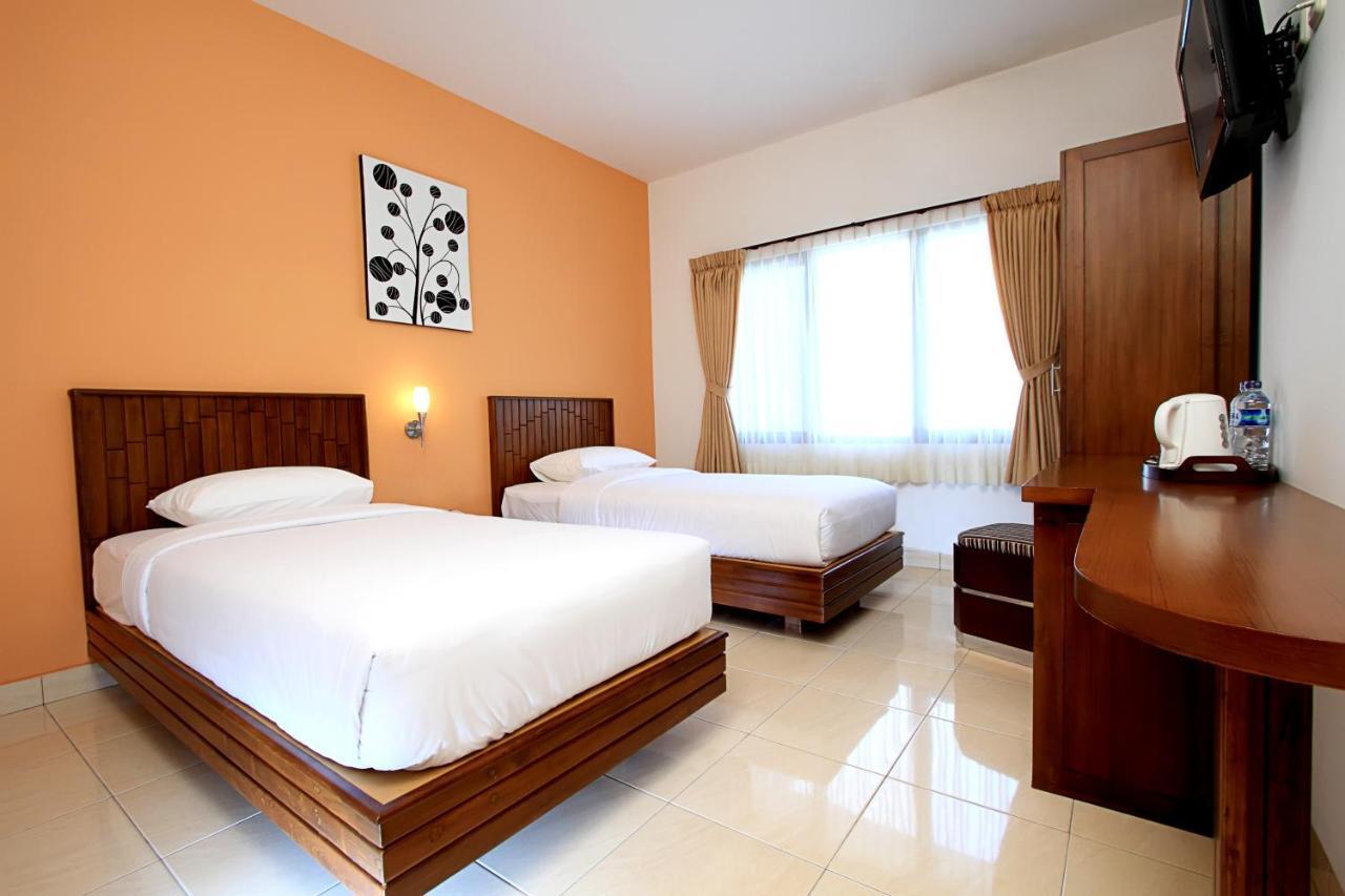 Maesa Hotel Ponorogo Quarto foto
