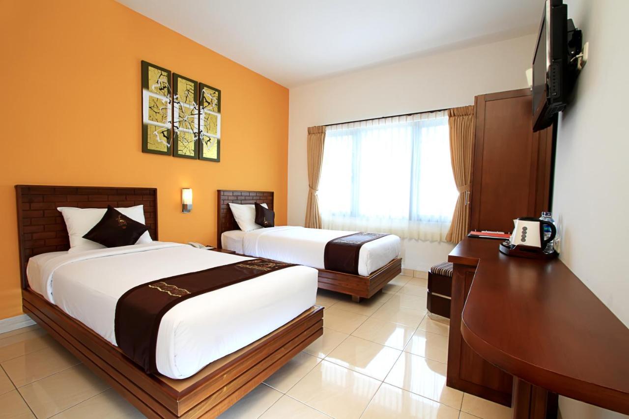 Maesa Hotel Ponorogo Quarto foto